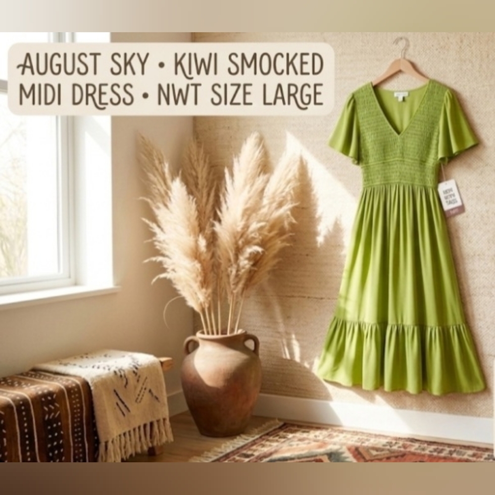 NWT August Sky Kiwi Green Flutter Sleeve Smocked A-Line Midi Dress Large